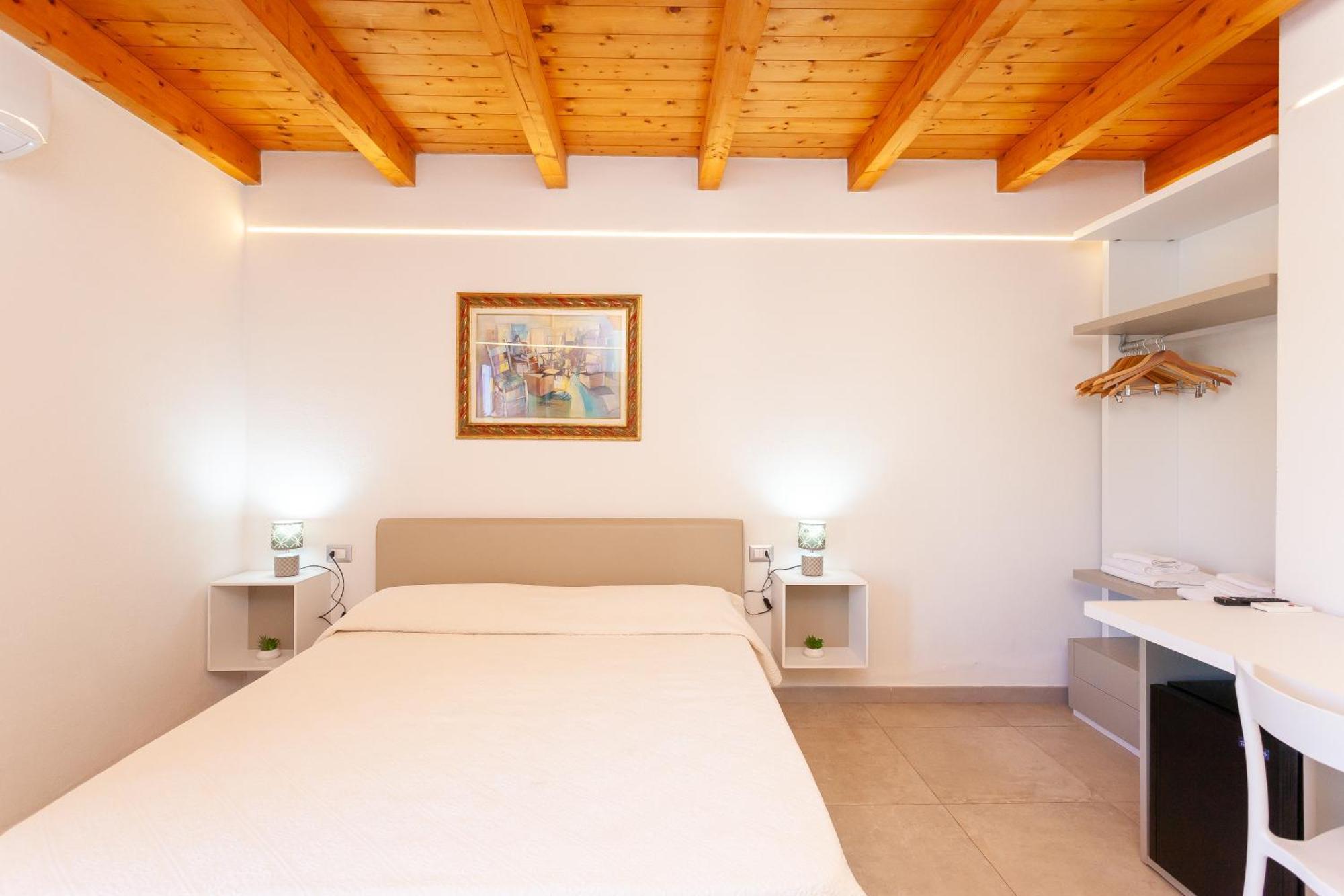 B&B Pettirosso 산테오도로 외부 사진