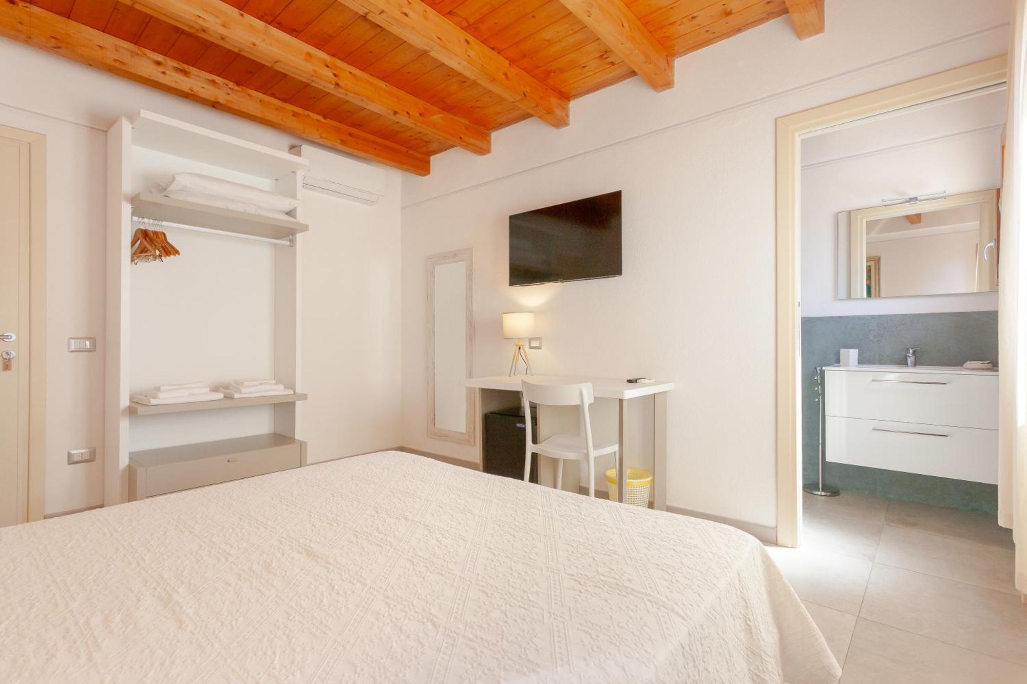 B&B Pettirosso 산테오도로 외부 사진